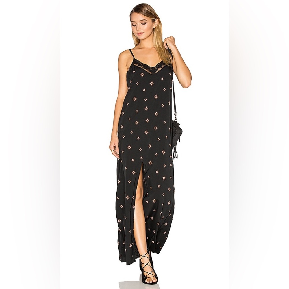 Revolve Amuse Society - Zaria Dress‎ in Black Sands